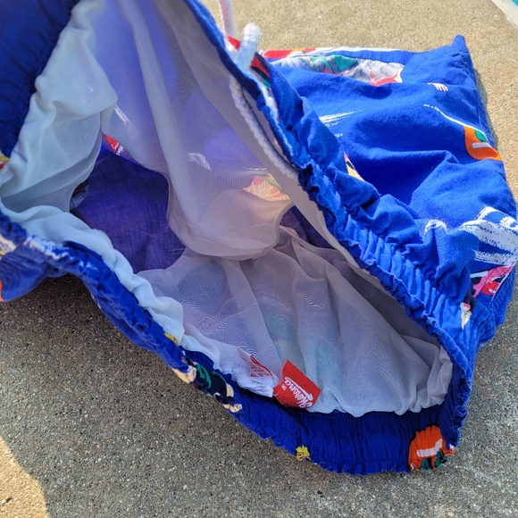 Vintage Men's swim trunks size Large - Picture 3 of 7